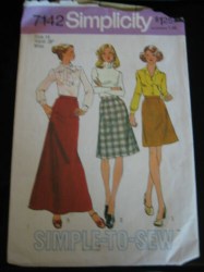 7142 SIMPLICITY 1975 A LINE SKIRT 3 LENGTHS PATTERN 14 28" WAIST or  16;  or 18, 20 32" 34" WAIST